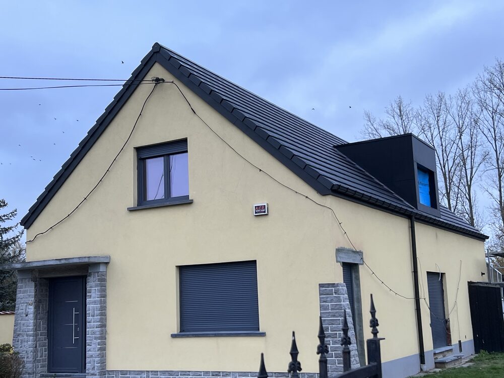 Travaux de toiture réalisés par Label Entreprise dans le Hainaut